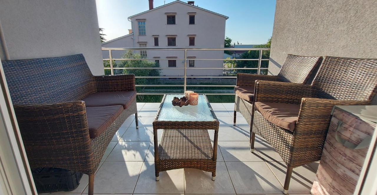 Apartman Near Fazana-500 From The Sea Extérieur photo